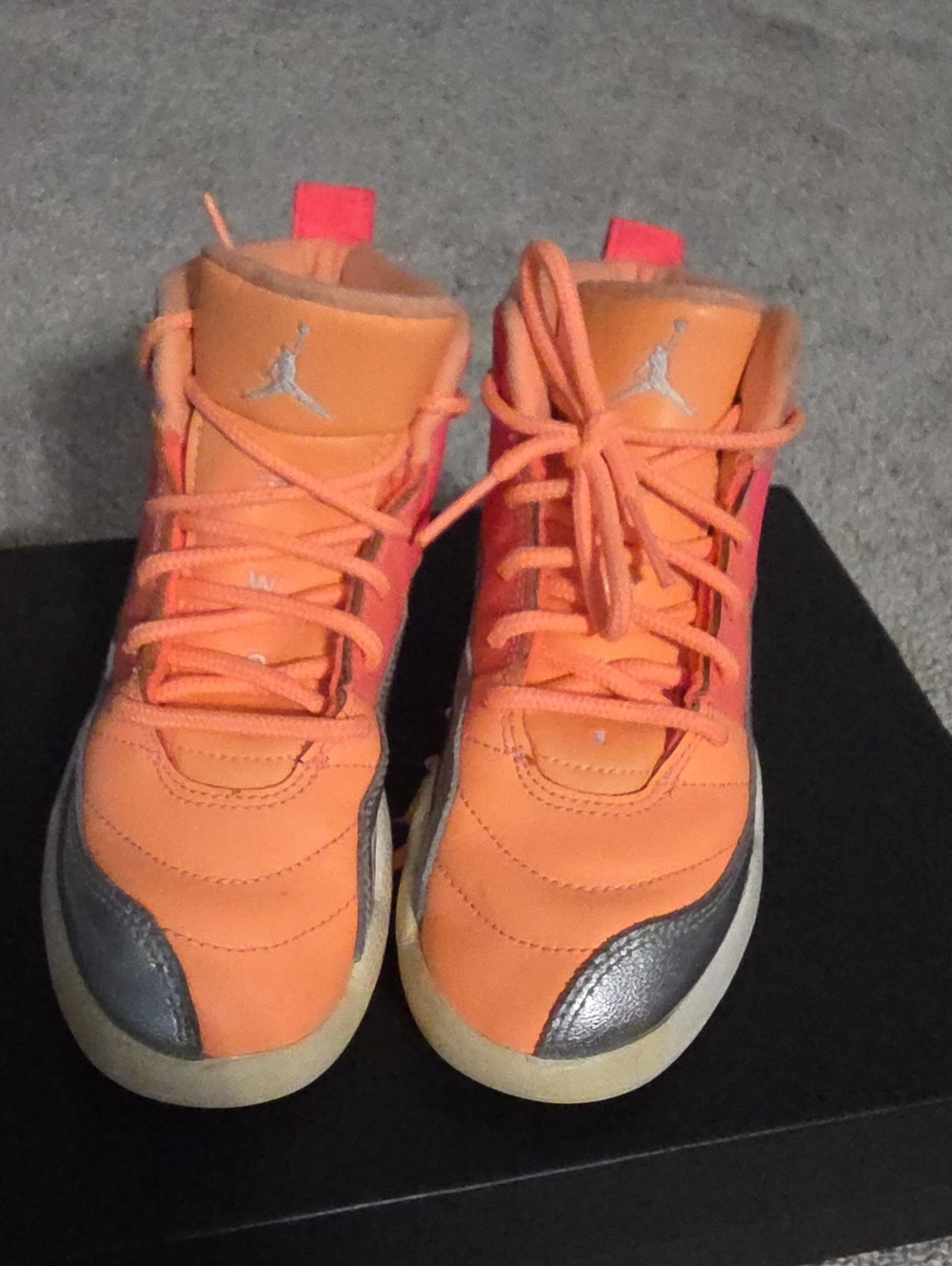 Jordan Retro 12 Sunrise Kids Size 6 Orange and Silver High-Top Sneakers